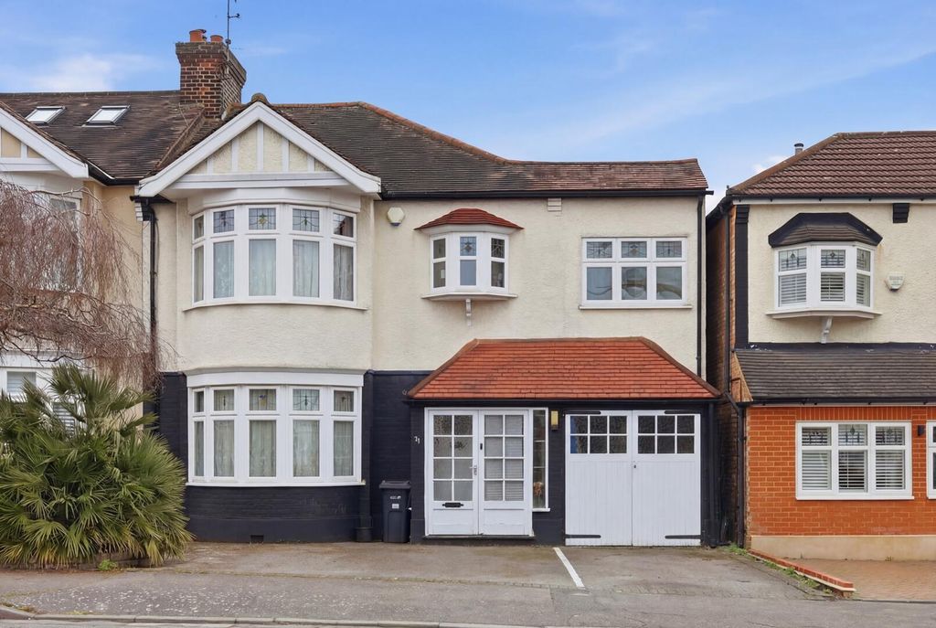 Property photo 1 of 19