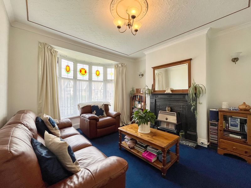 Property photo 3 of 45 Photo 17