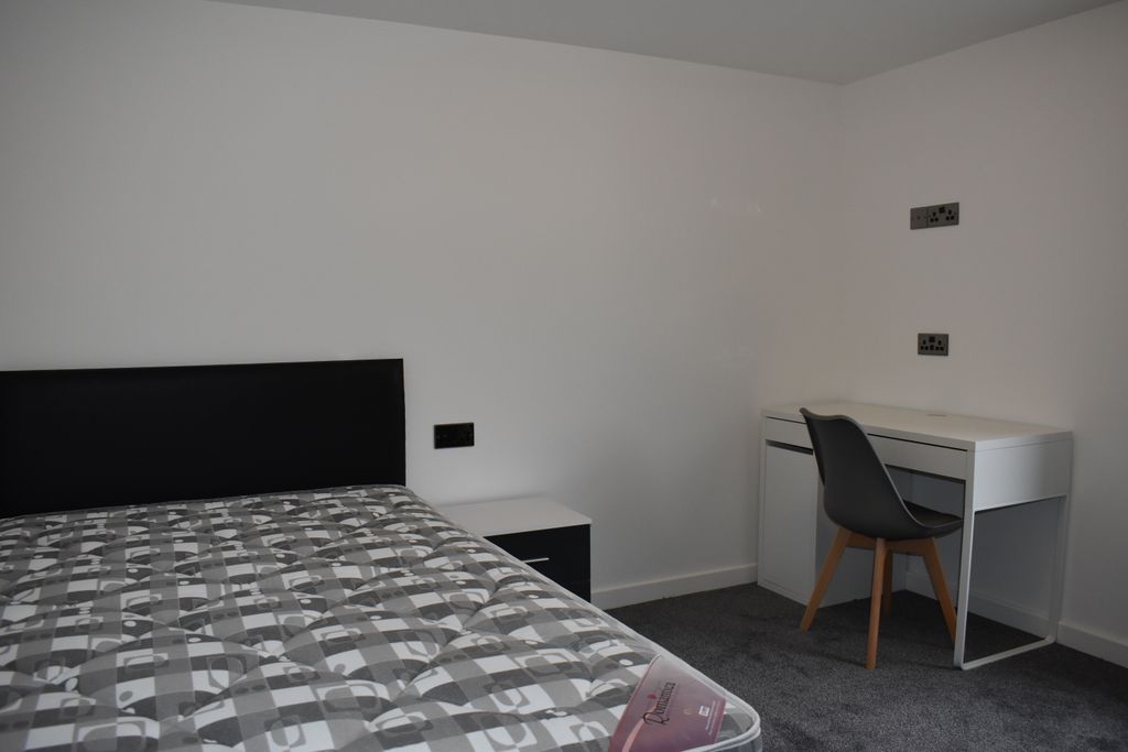 Property photo 1 of 15 Dsc_0447