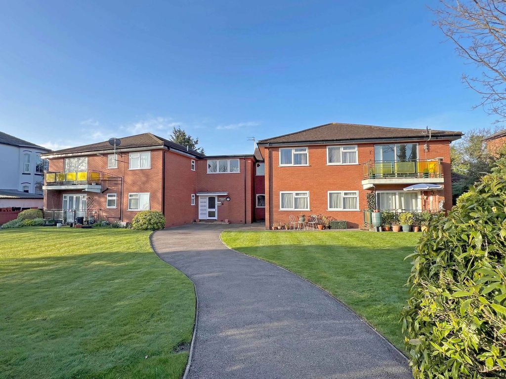 Property photo 1 of 7