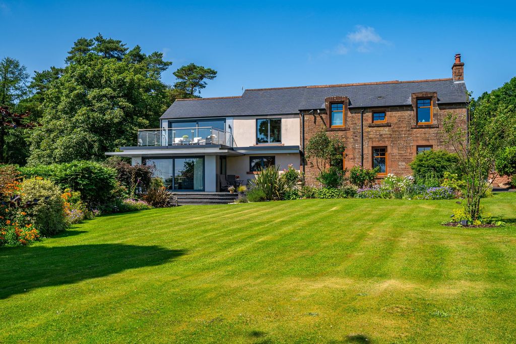 Property photo 1 of 63