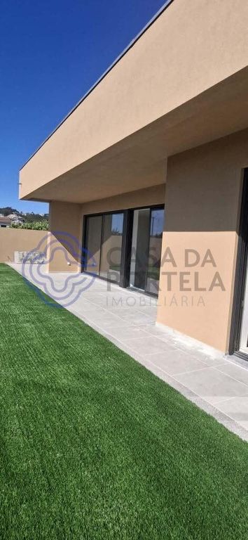 Property photo 1 of 50 New Single-Storey Three-Bedroom Home In Escapães