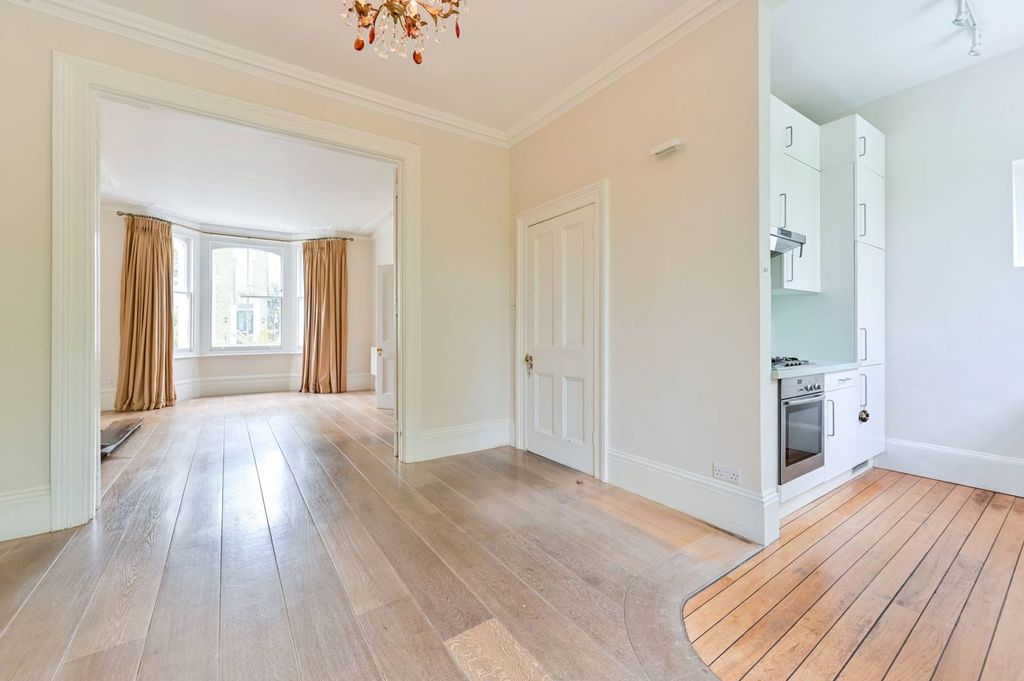 Property photo 1 of 26