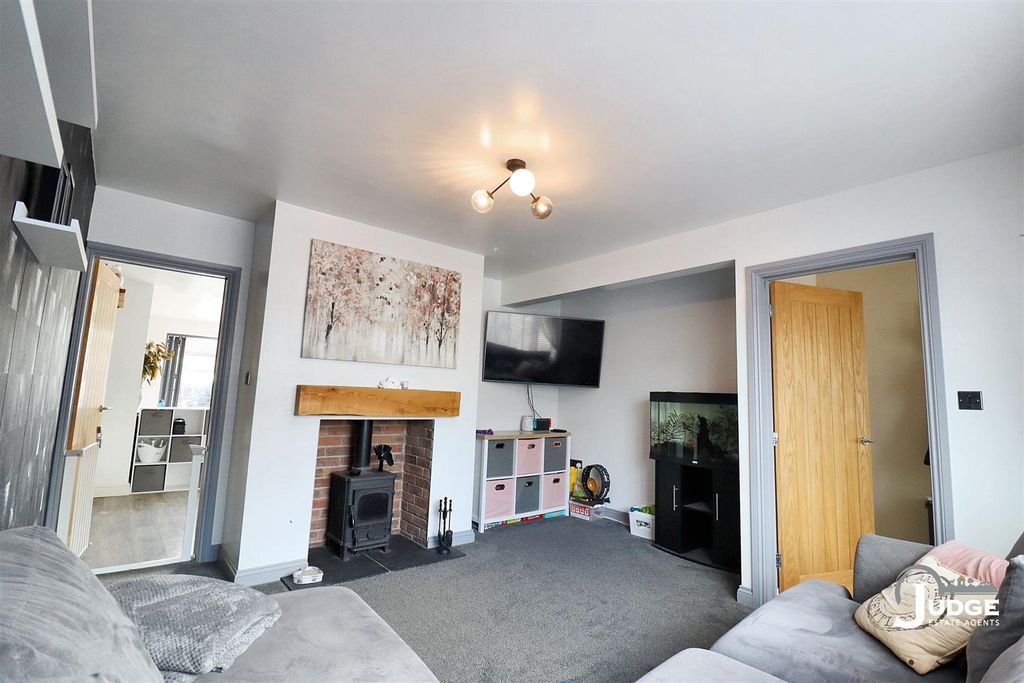 Property photo 3 of 41 Img_4293.Jpg