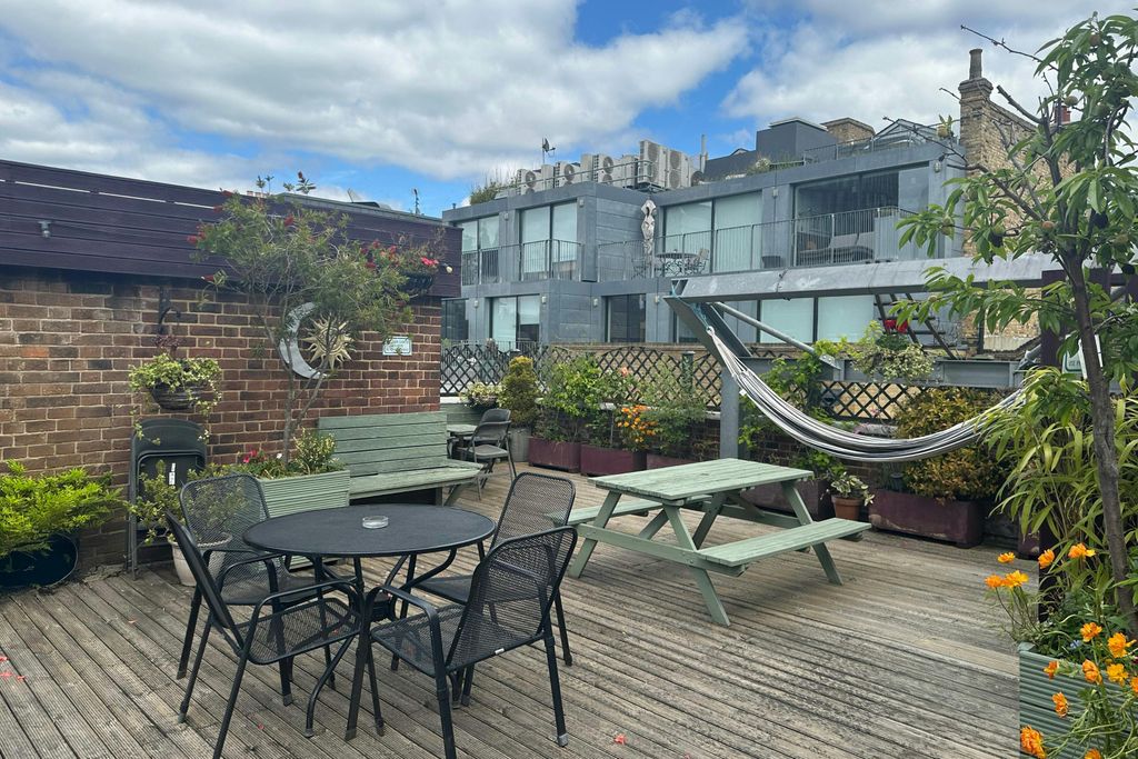 Property photo 3 of 11 4.Png