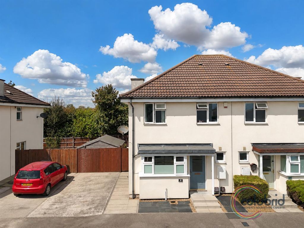 Property photo 1 of 17