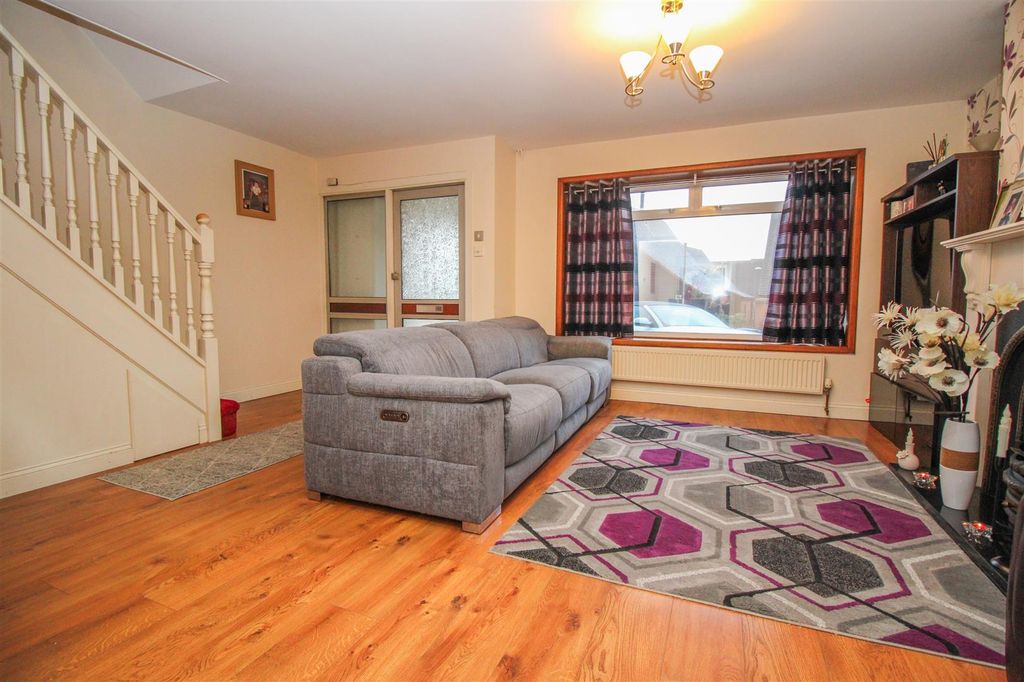 Property photo 2 of 16 Img_9493.Jpg