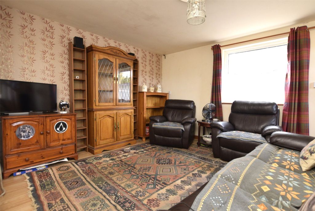 Property photo 2 of 8 Picture No. 02