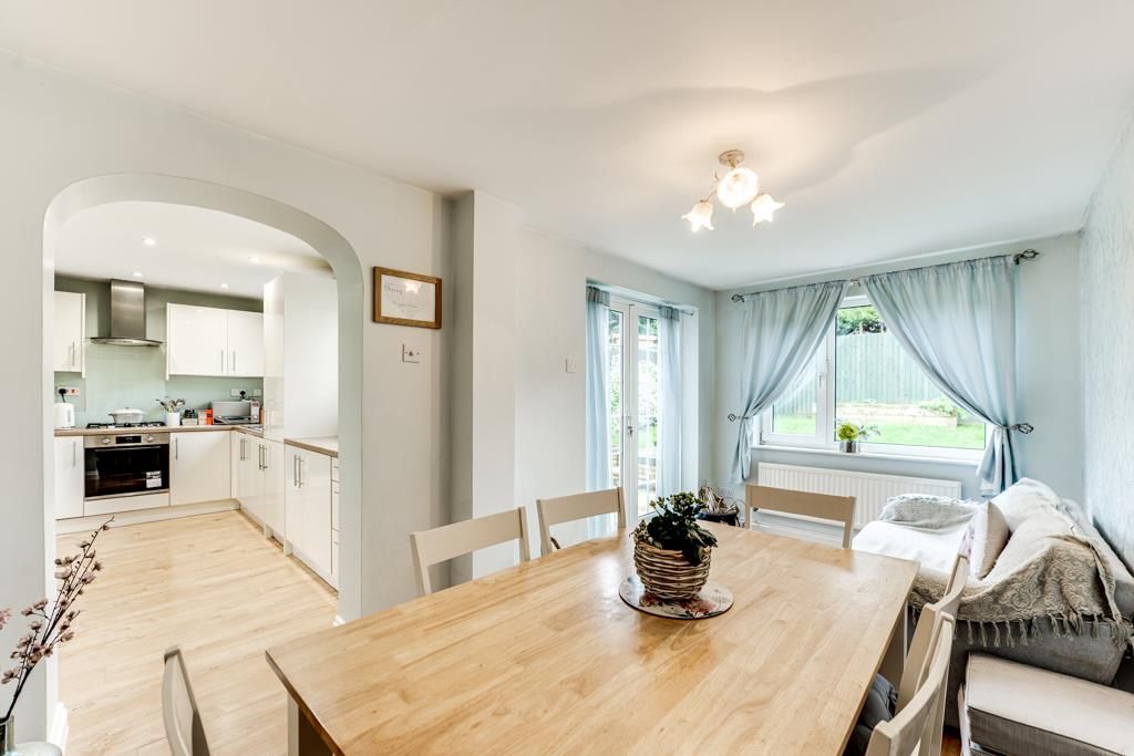 Property photo 3 of 27 14 Bowland Drive, Barton Seagrave-14.Jpg