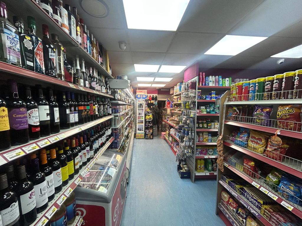 Property photo 2 of 6