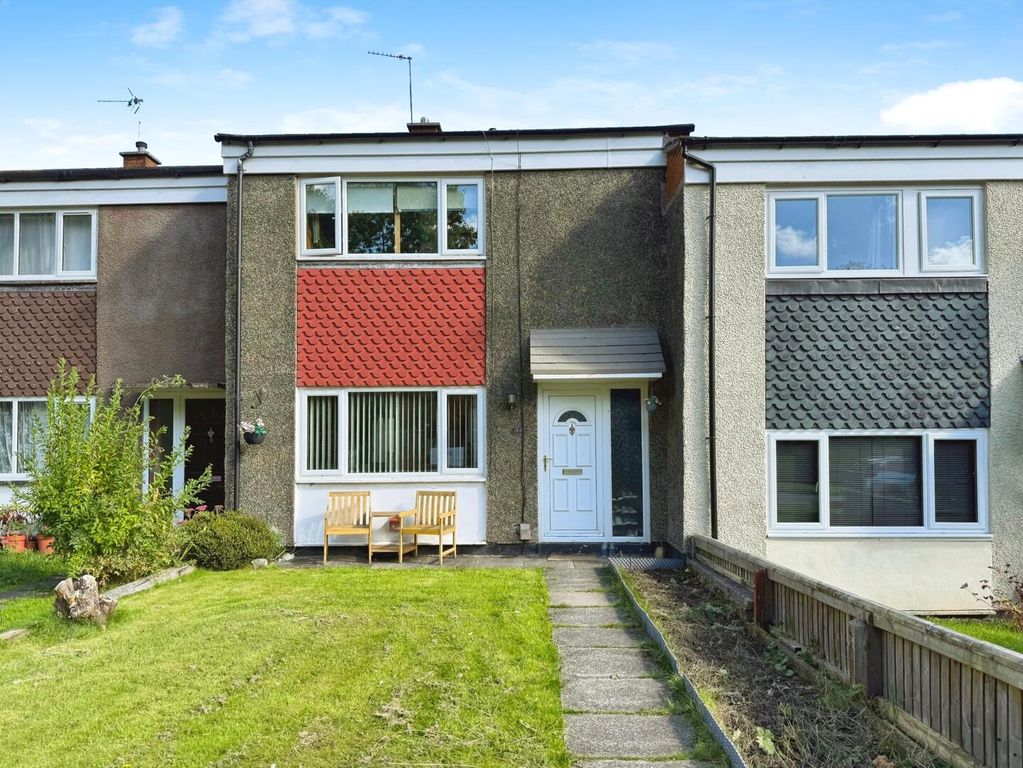 Property photo 1 of 17 Front (Exterior)