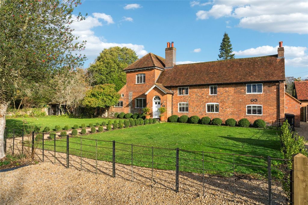 Property photo 1 of 30 Front Elevationside