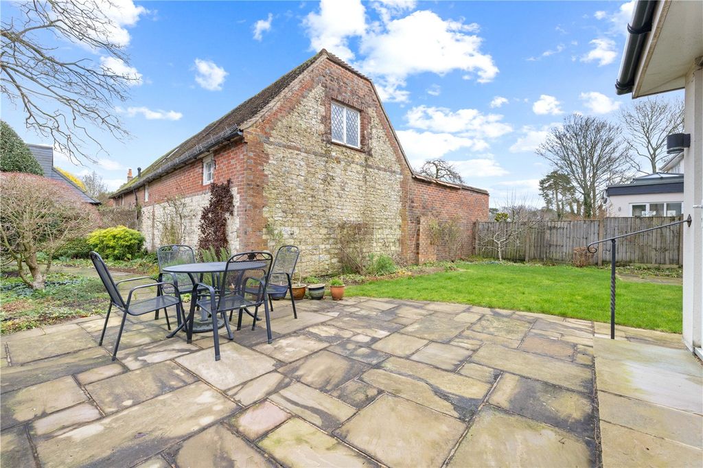 Property photo 3 of 17 Patio