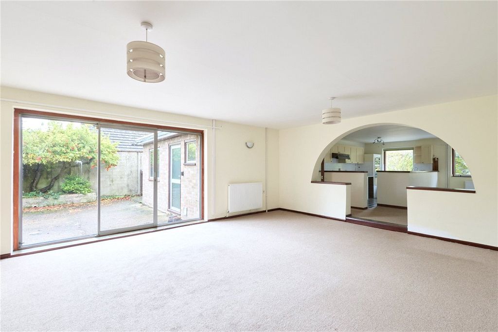 Property photo 2 of 14 Picture No. 07