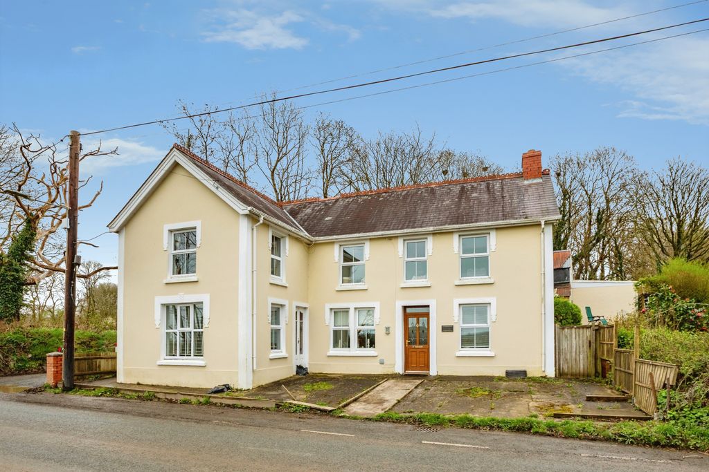 Property photo 1 of 15