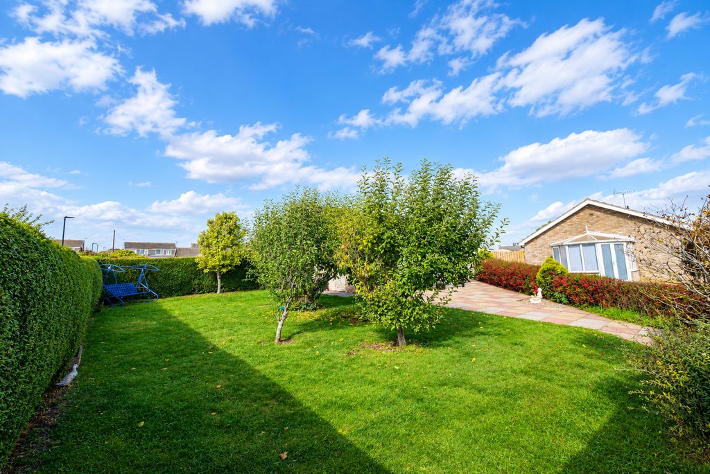 Property photo 3 of 22 21