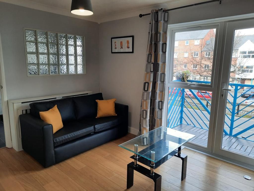 Property photo 3 of 12 Dining Room