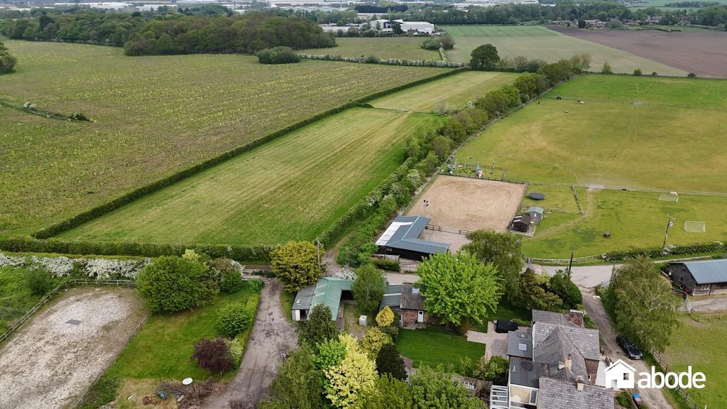 Property photo 1 of 58 Dji_20260502120454_0495_D.Jpg
