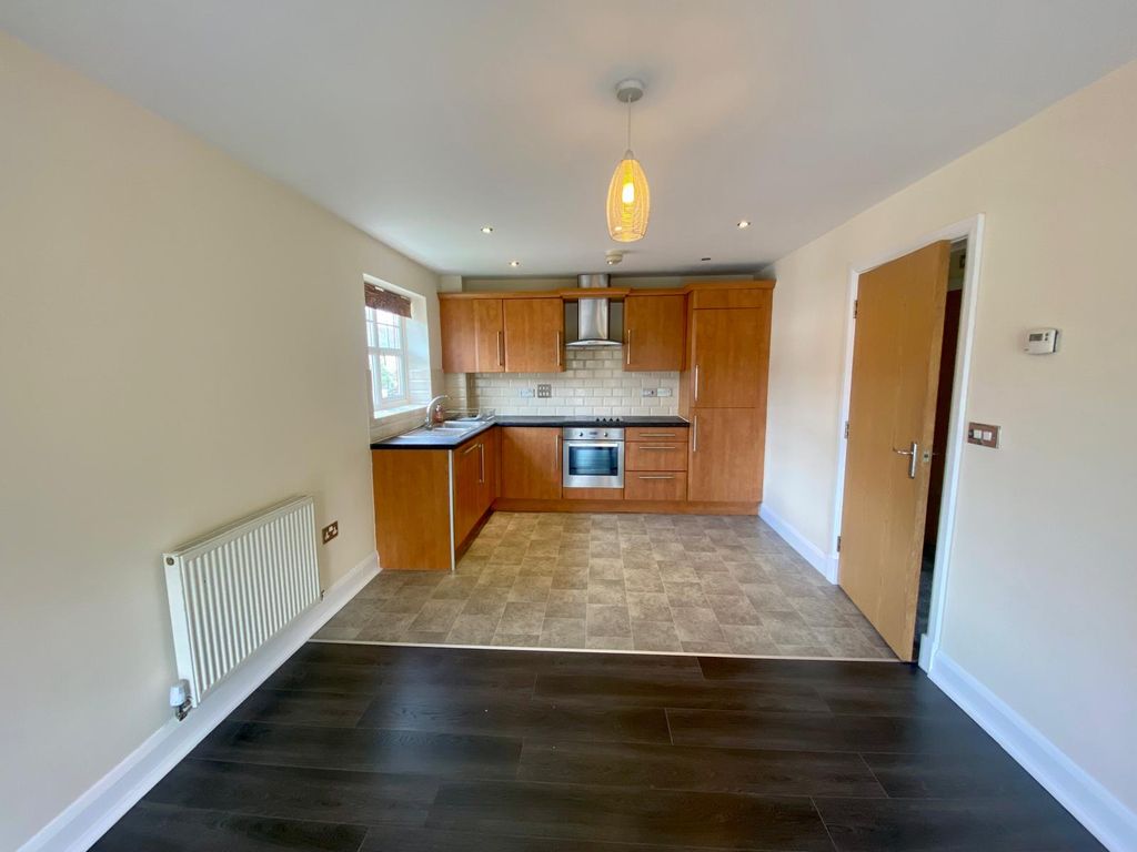 Property photo 3 of 12 Gallery