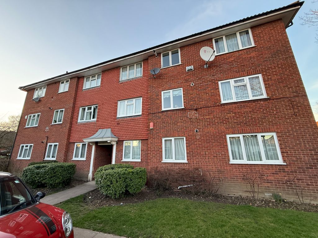 Property photo 2 of 14