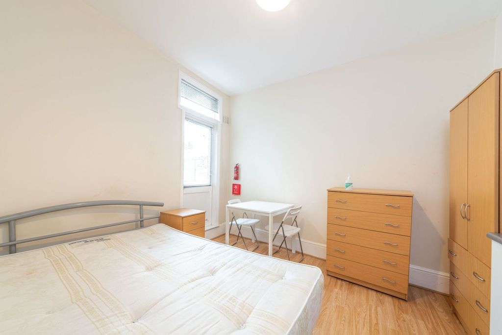 Property photo 2 of 2