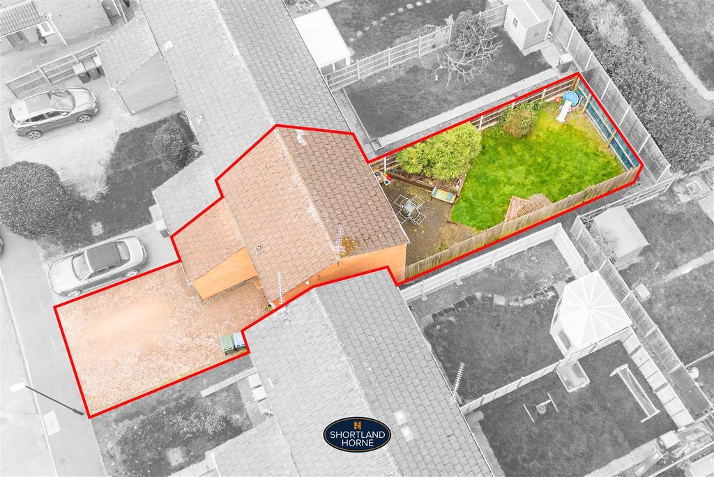 Property photo 2 of 17 Boundary