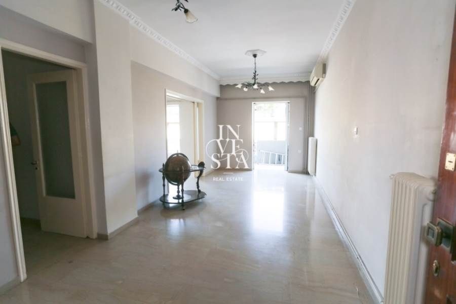 Property photo 3 of 24