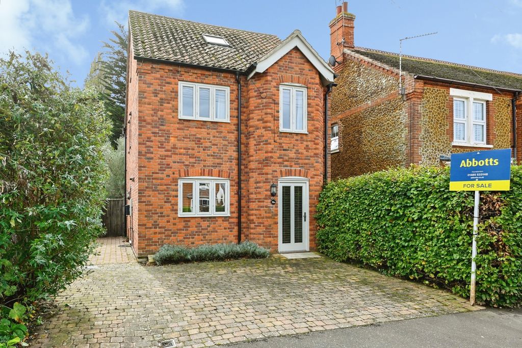 Property photo 1 of 35 Pbox-Img.Jpg