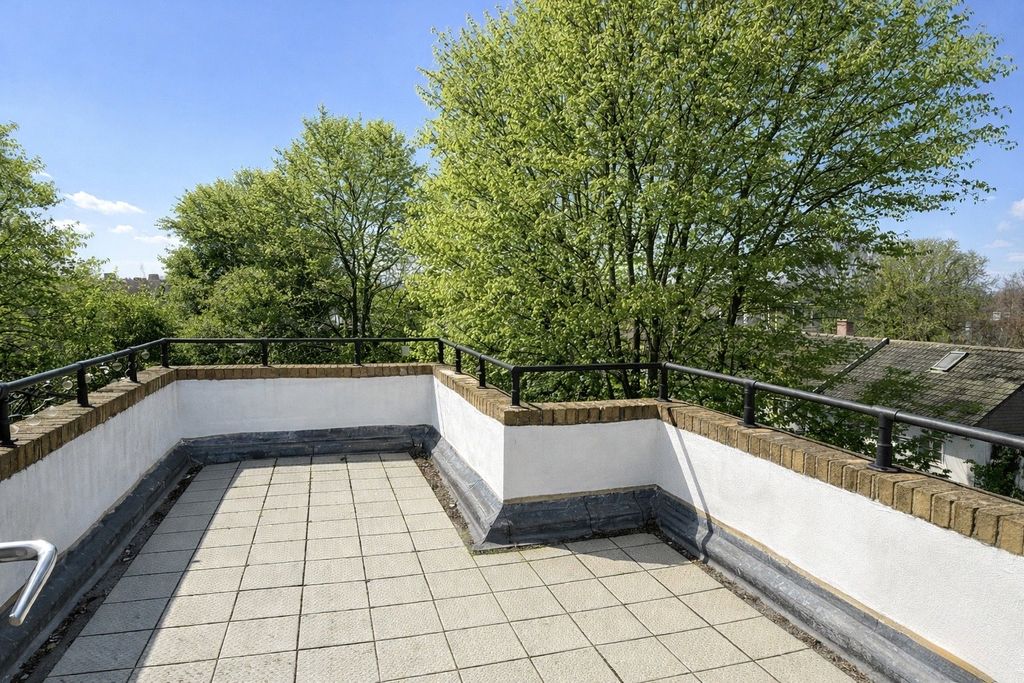 Property photo 3 of 9 Picture No. 51