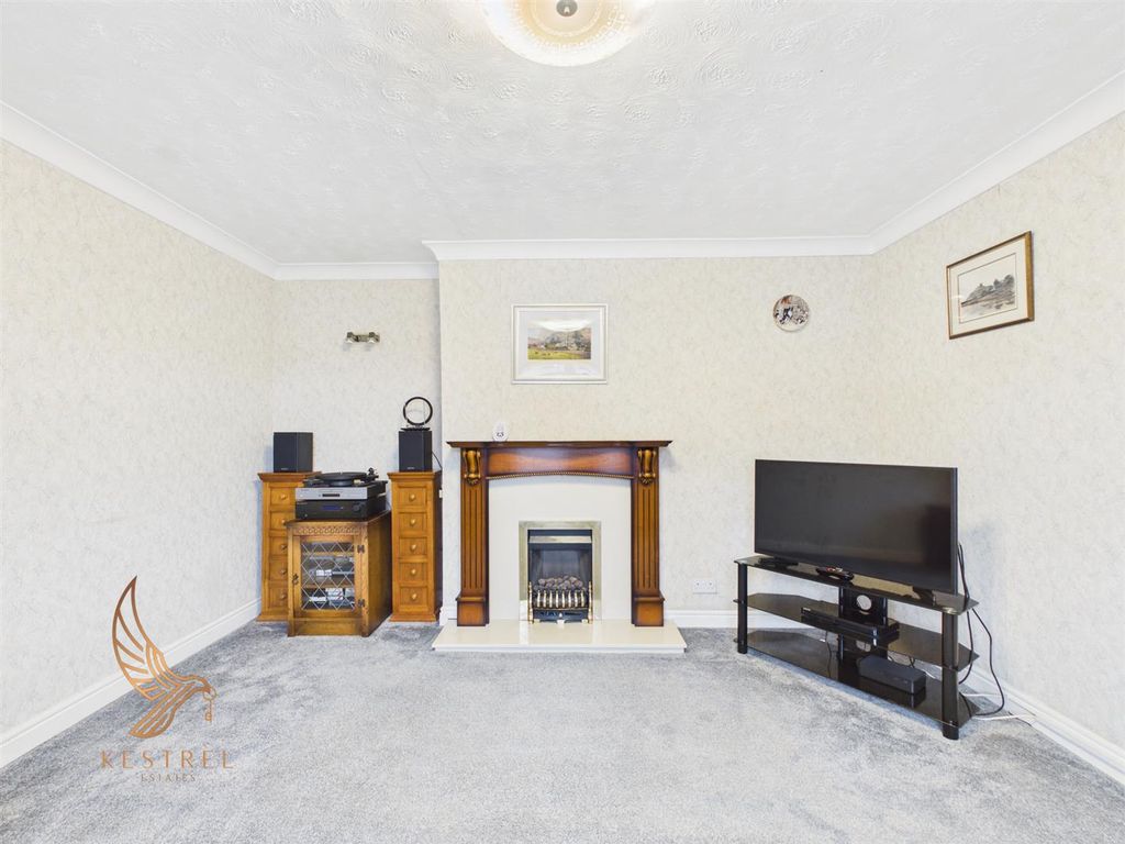 Property photo 3 of 31 1.Jpg