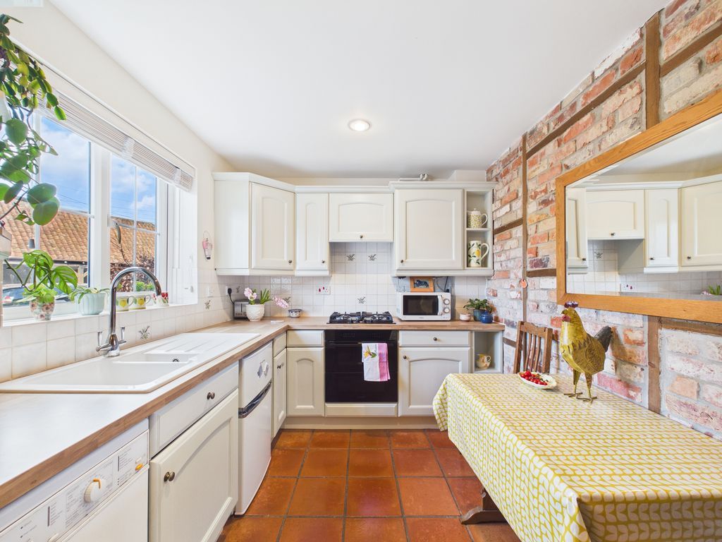 Property photo 3 of 22 Photo 10