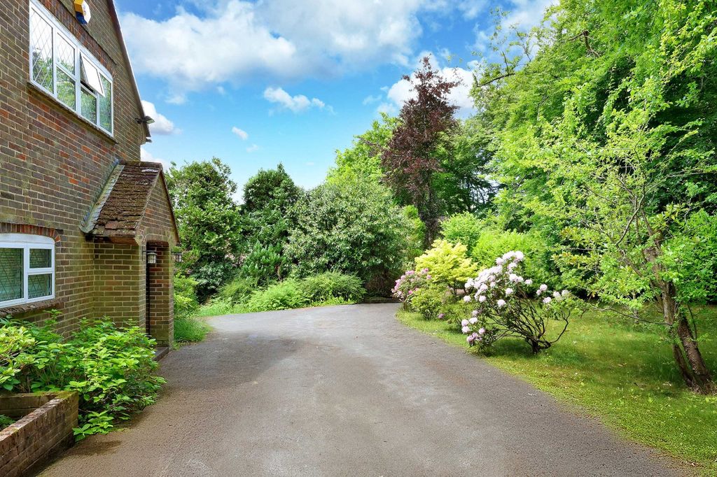 Property photo 3 of 20 Picture No. 02