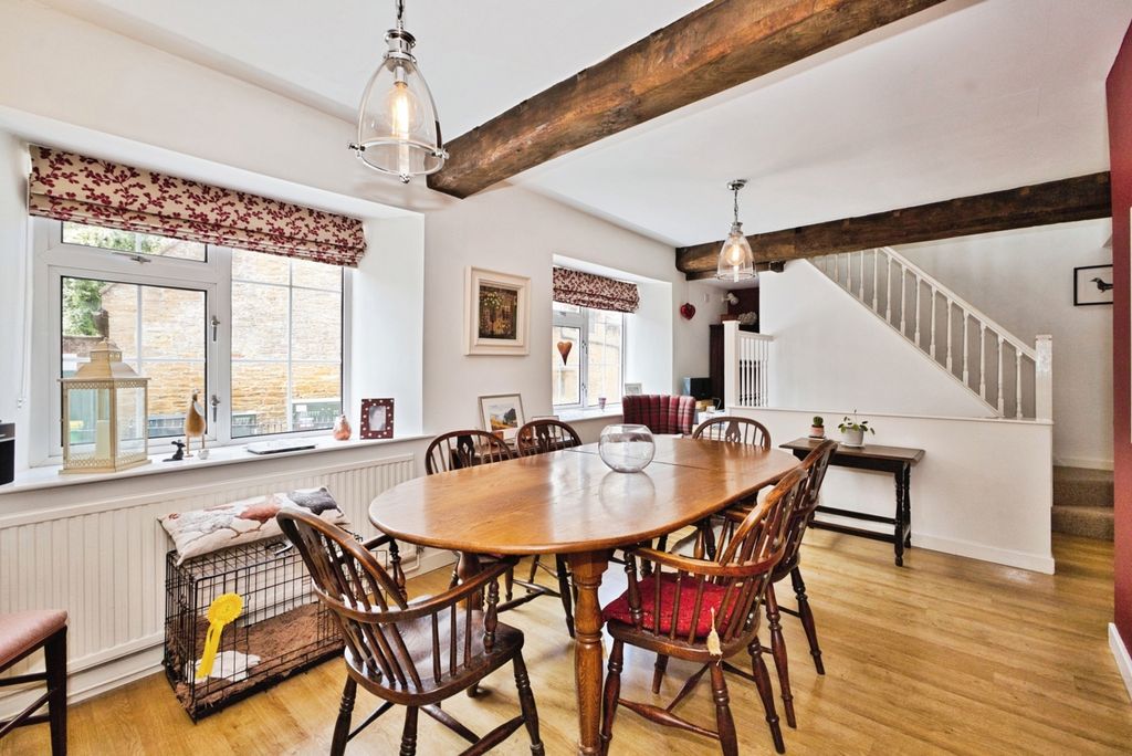 Property photo 2 of 18 Pbox-Img.Jpg