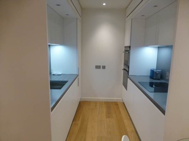 Property photo 3 of 7 Kitchen