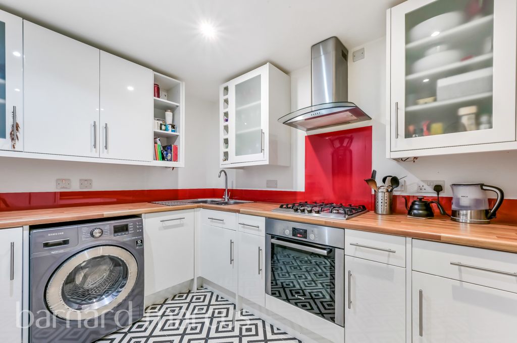 Property photo 3 of 13