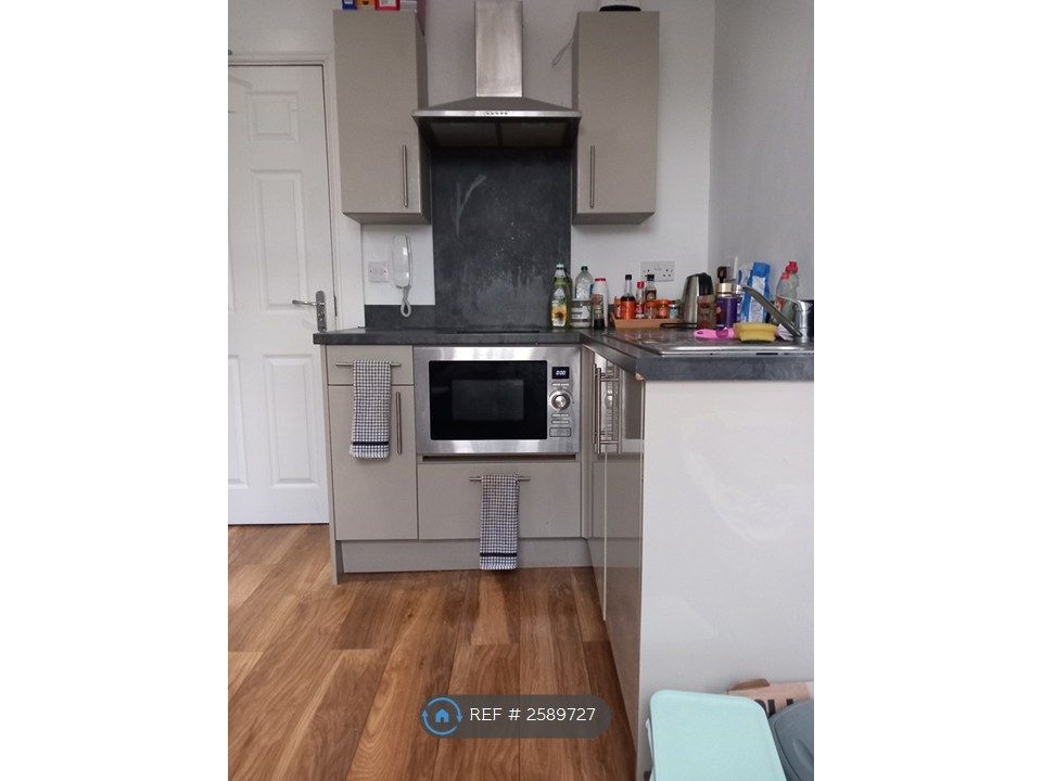 Property photo 3 of 7