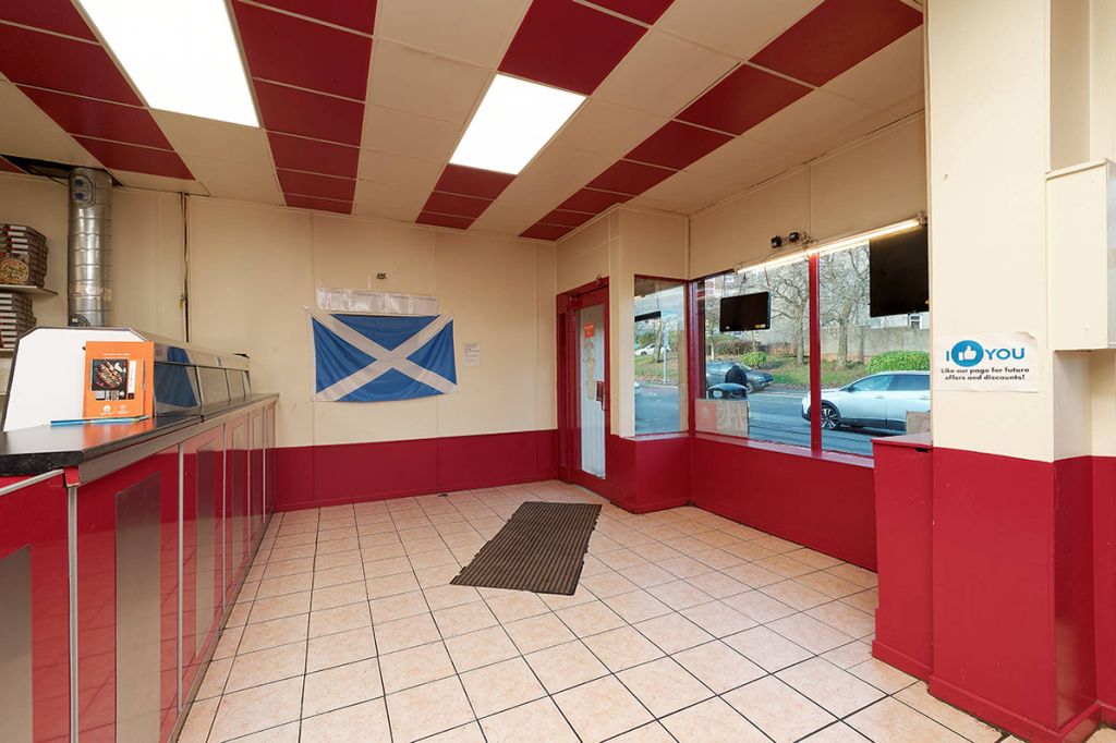 Property photo 3 of 12