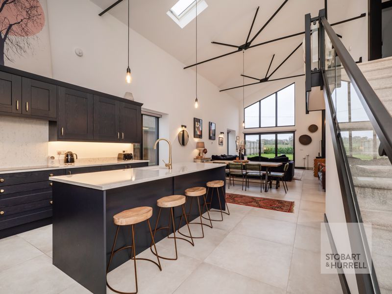 Property photo 2 of 37 Open Plan