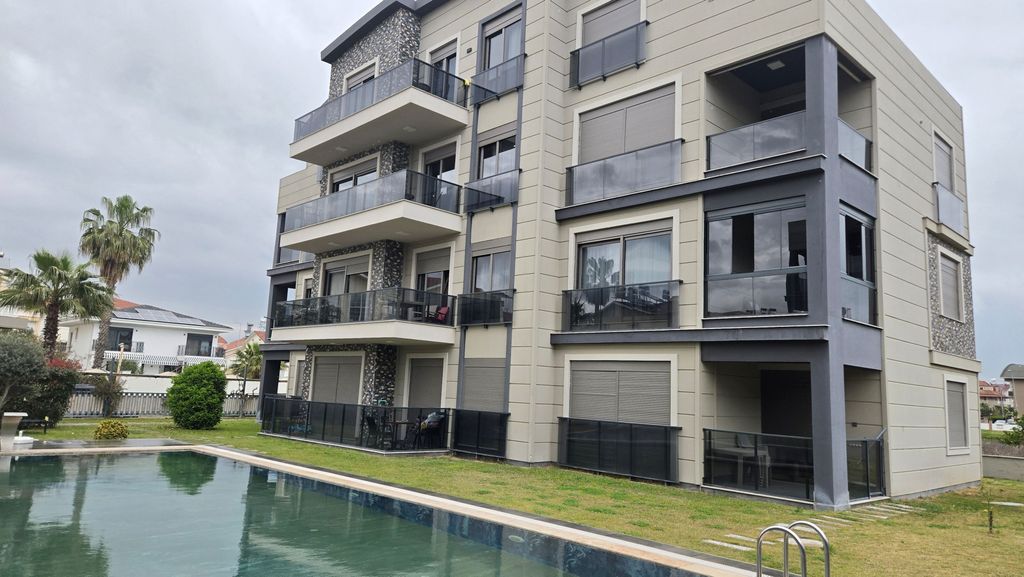 Property photo 3 of 11 Primely Located Apartment In Belek, Antalya For Sale - Low-Rise Apartment Building