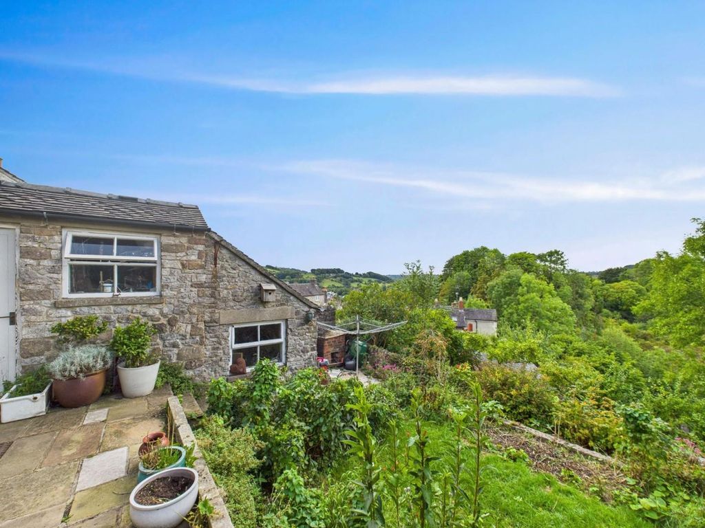 Property photo 2 of 41 Cam05513G0-Pr0037-Still045.Jpg