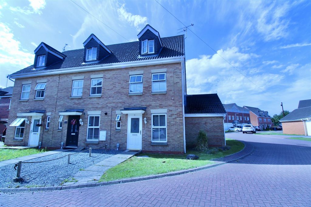 Property photo 1 of 17 Img_1557 2.Jpg