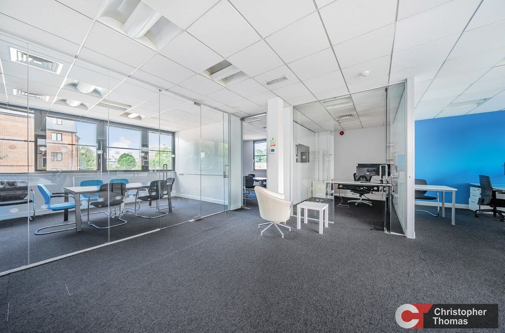 Property photo 3 of 10 Open Plan iv.Jpg