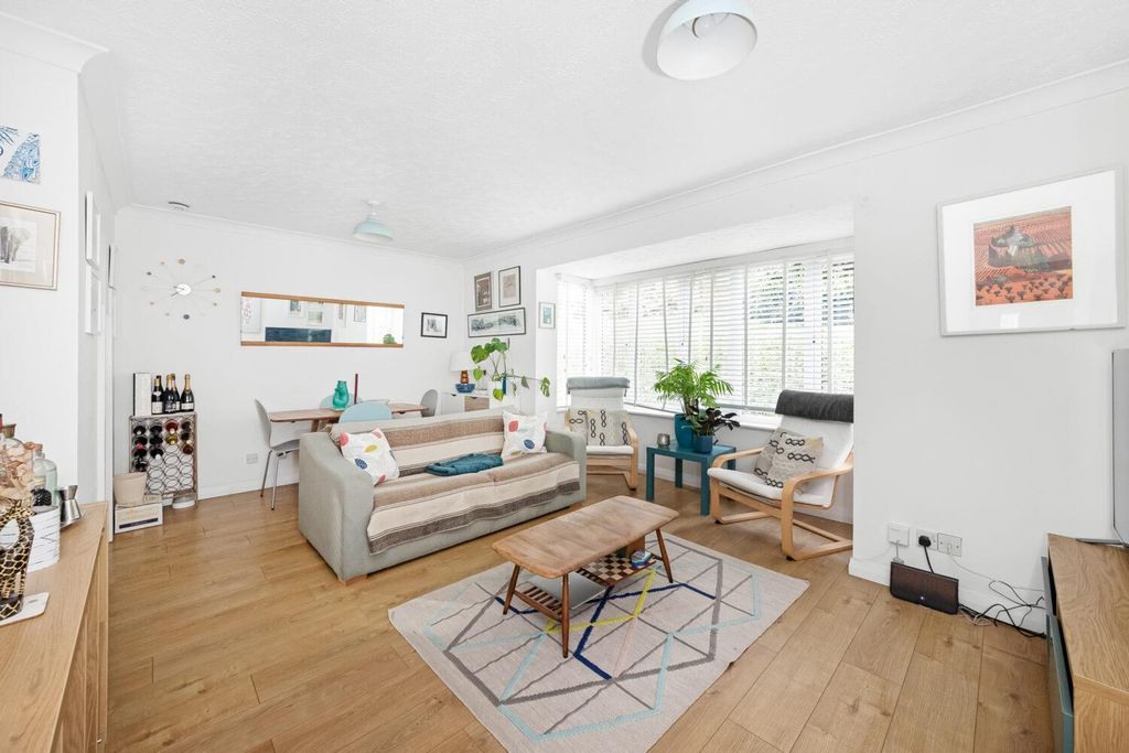 Property photo 1 of 9 Linwood 1.Jpg