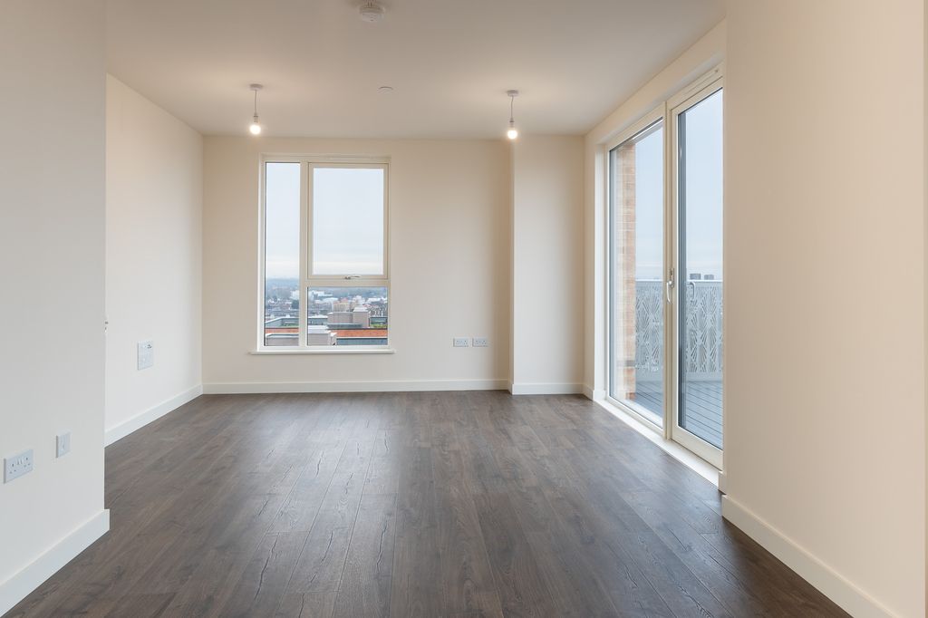 Property photo 3 of 13 Living Area