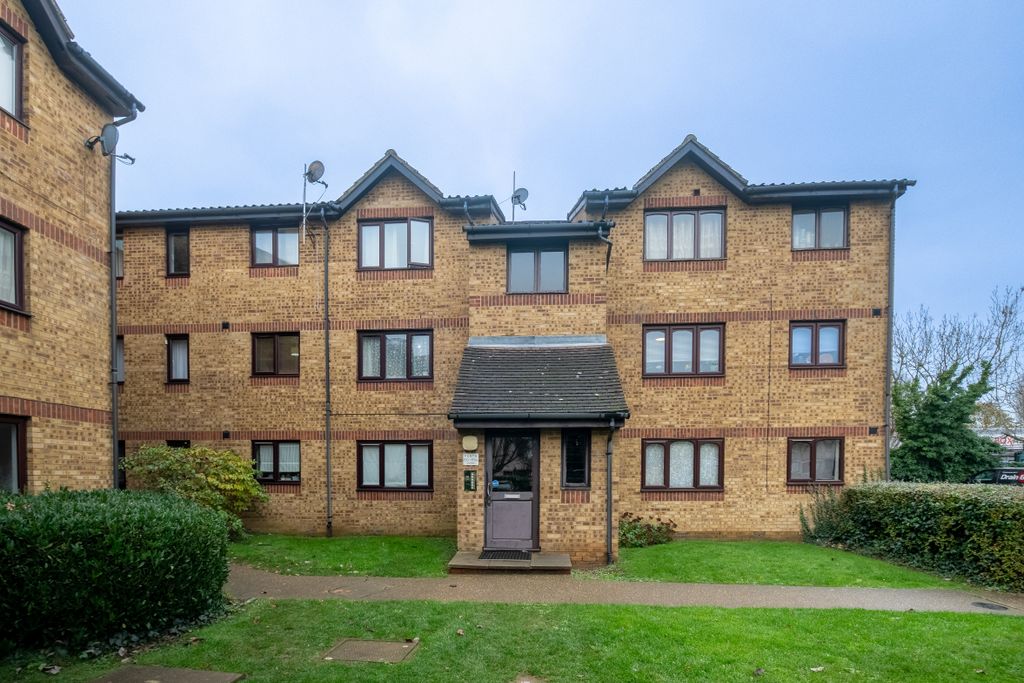 Property photo 1 of 14