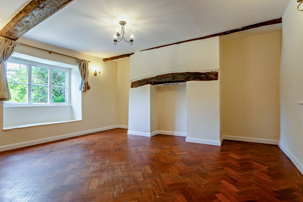 Property photo 3 of 19 Picture No. 26