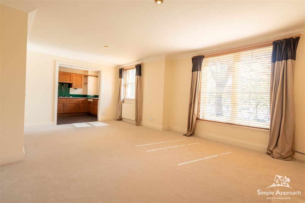Property photo 3 of 32 Dsc04887-Hdr.Jpg