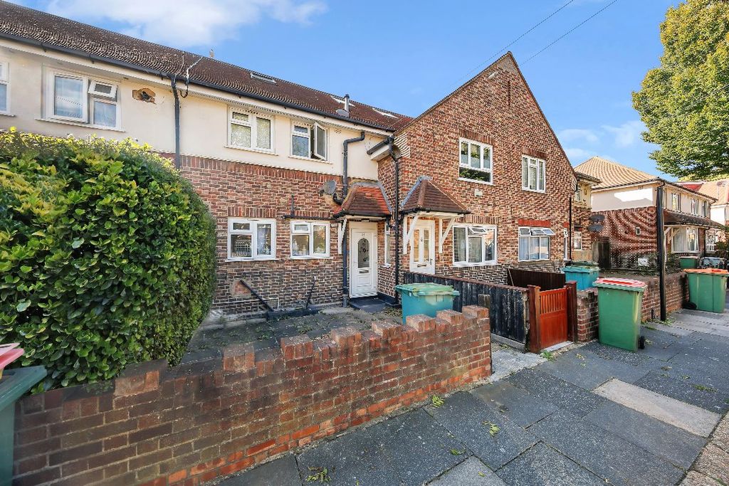 Property photo 1 of 21