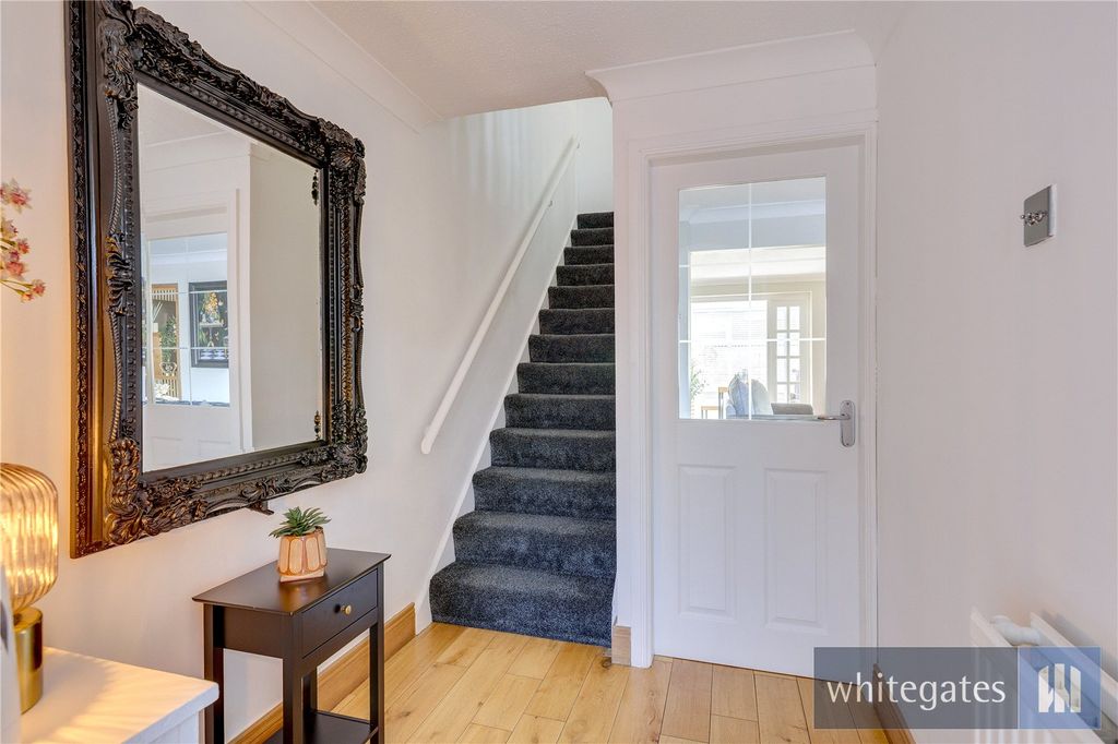 Property photo 2 of 62 Picture No. 02