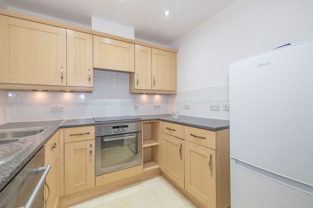 Property photo 2 of 11 Picture 2